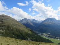 0201 Glacier-Bernina-Express- Auffahrt zum Mouttas Muragl - Blick auf St. Moritz und die Oberengadiner Seen