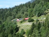 0387 Glacier-Bernina-Express- Fahrt durch das Rhonetal - Stopp an der Hängebrücke in Bellwald - Glacier-Express