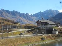 Glacier.Express-Fahrt von Tiefencastel nach Andermatt_Oberalppass