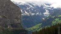Von der Kleinen Scheidegg mit der Bahn nach Lauterbrunnen