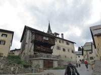 Glacier-Bernina-Reise, Ausflug ins Engadin, Besuch im Engadiner Dorf Guarda