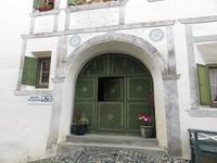 Glacier-Bernina-Reise, Ausflug ins Engadin, Besuch im Engadiner Dorf Guarda