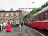 Glacier-Bernina-Reise, Fahrt mit dem Bernina-Express - Stopp an der Alp Grüm