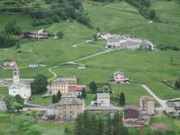 Glacier-Bernina-Reise, Fahrt mit dem Bernina-Express - Blick ins Puschlav