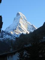 Glacier-Bernina-Reise, Zermatt Blick zum Matterhorn