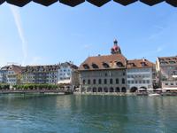 Glacier-Bernina-Reise, Fahrt zum Säntis - Stopp in Luzern - Blick zum Rathaus