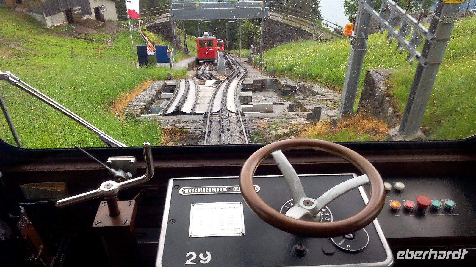 Alpnachstad,  die Fahrt mit der steilsten  Zahnradbahn zum Pilatus