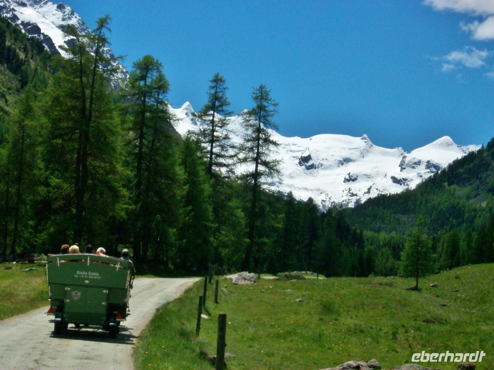 Pferdekutschfahrt ins Val Roseg