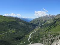 145 Fahrt auf der Furka-Pass- Strasse - Stopp am Hotel Belvedere - Blick nach Gletsch