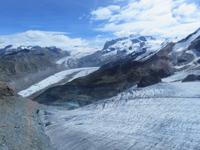 321 Fahrt zum Kleinen Matterhorn - Blick über den Gletscher