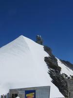 476  Auf dem Jungfraujoch -Blick vom Plateau zur Sphinx