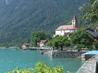 Blick zur Kirche von Brienz