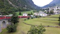 Fahrt mit dem Bernina-Express (Kreisviadukt von Brusio)