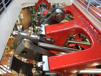 Blick auf die Antriebswelle des Schaufelraddampfers 