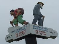 Zwei Wege führen von Bahnhof Rigi-Kulm auf den Gipfel