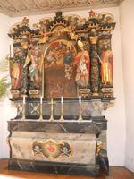 Altar in der kleinen Friedhofskapelle