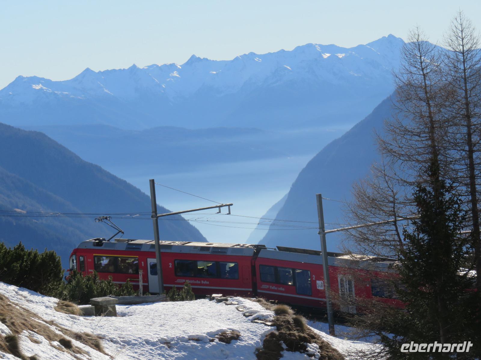 034 Fahrt mit dem Bernina-Express - Stopp an den Alp Grüm