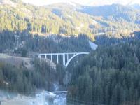 212 Fahrt mit der Arosa-Bahn - Langwieser Viadukt