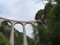 139 Ausflug in die Landwasserwelt - Regionalzug auf dem Landwasserviadukt
