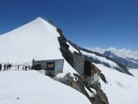 Eiger, Mönch, Jungfrau - Ausflug Jungfraujoch - Plateau Blick zur Sphinx