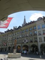 Eiger, Mönch, Jungfrau - Ausflug nach Bern Stadtführung - Hauptgasse
