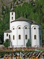 Saas Balen, Rundkirche