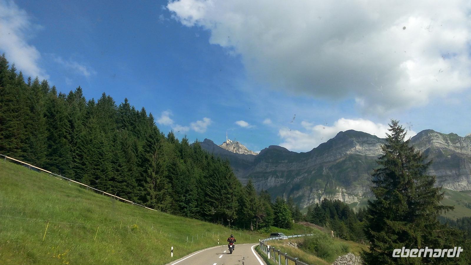 Säntis im Hintergrund