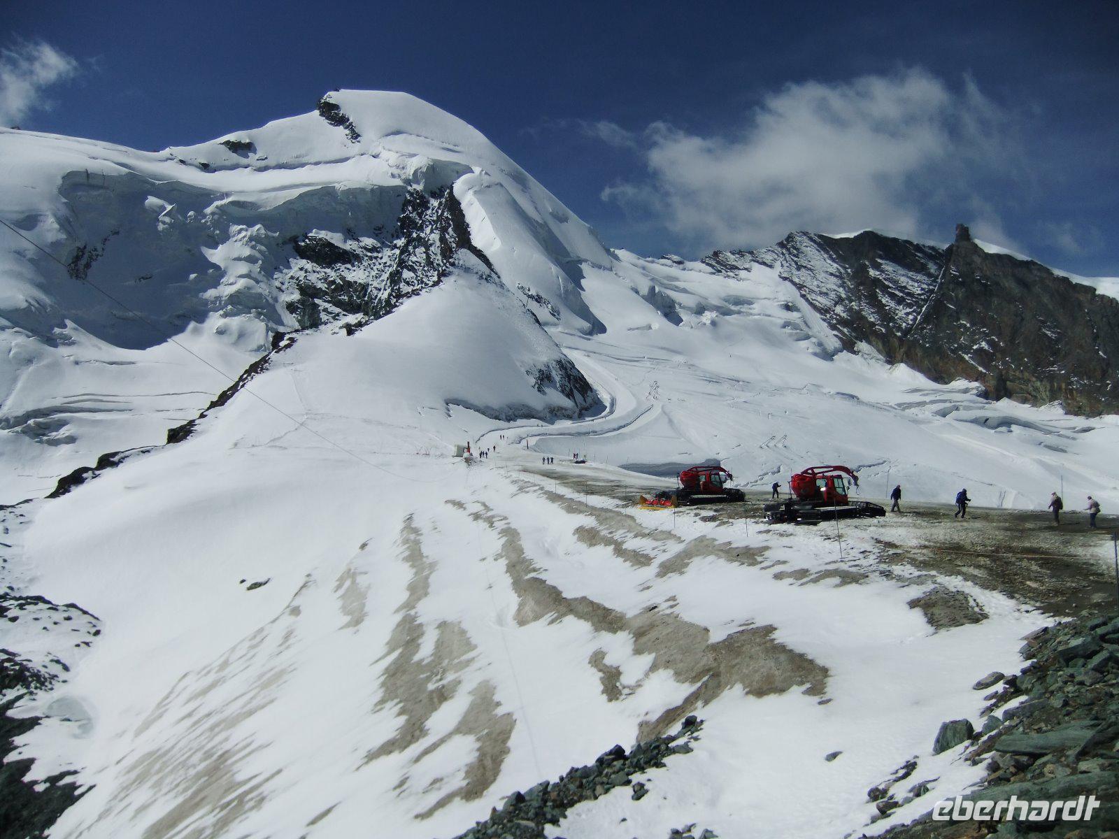 Blick zum Allalinhorn