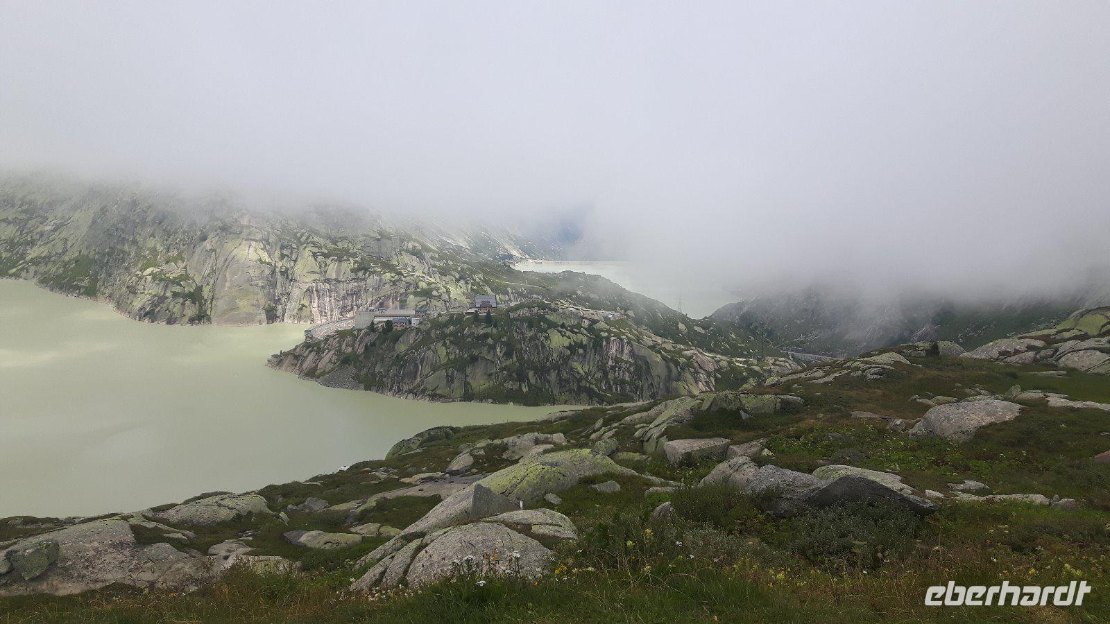 Grimsel-Paßstrasse (Grimsel- und Räterichsbodensee)