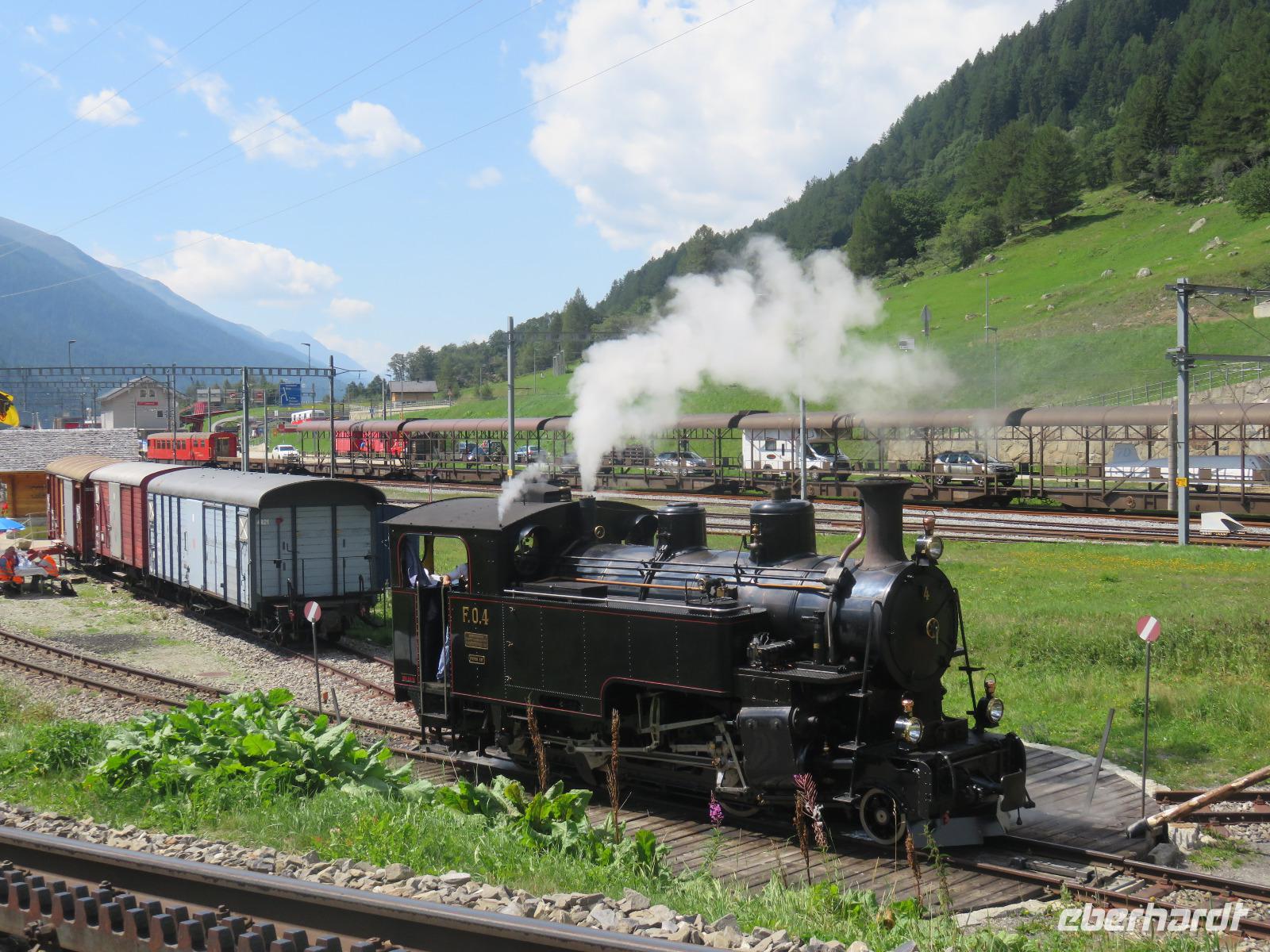 Fahrt mit der Furka-Dampfbahn - in Oberwald