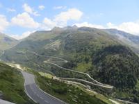Fahrt über den Grimselpass - Blick zur Furka-Passstraße