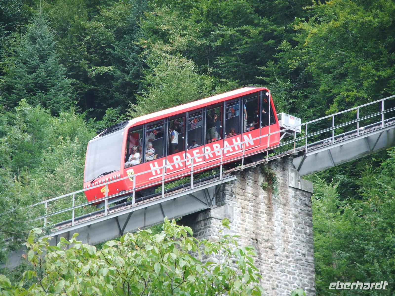 Mit der Harderbahn geht es wieder hinunter