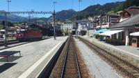Fahrt mit dem Glacier-Express (Lok-Wechsel in Disentis)