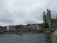 Stadtrundfahrt in Zürich - Großmünster