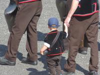 Interlaken - Festspiel zum Abschluß des Unspunnenfestes - schon die Kleinsten machen mit