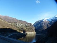 Die Staumauer des Lagi Vogorno