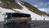 Fahrt mit den Bus von Tirano nach Davos, unser Bus am Flüelapass