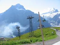 Seilbahn- Fahrt zum First