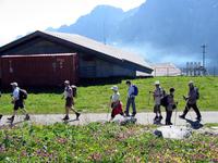 Abmarsch der Wandergruppe