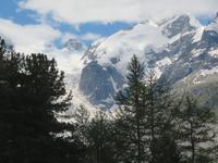 Fahrt mit dem Bernina-Express - Blick zum Biz Bernina und zum Morteratsch-Gletscher
