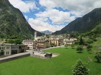 Fahrt mit dem Bernina-Express -Blick nach Brusio