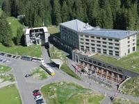 Blick vom Säntis zum Hotel Säntis