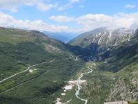Fahrt über den Furka Pass - Blick nach Gletsch