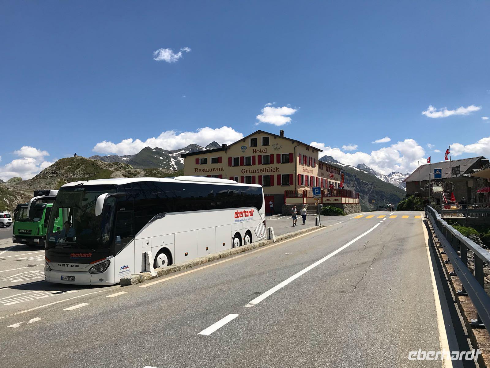 Grimselpass, Fahrt entlang der Passstraße