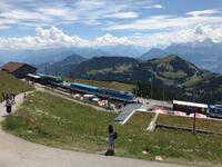 Vitznau, Fahrt mit der Rigi-Dampfbahn nach Rigi-Kulm