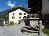 Engadiner-Haus in Guarda