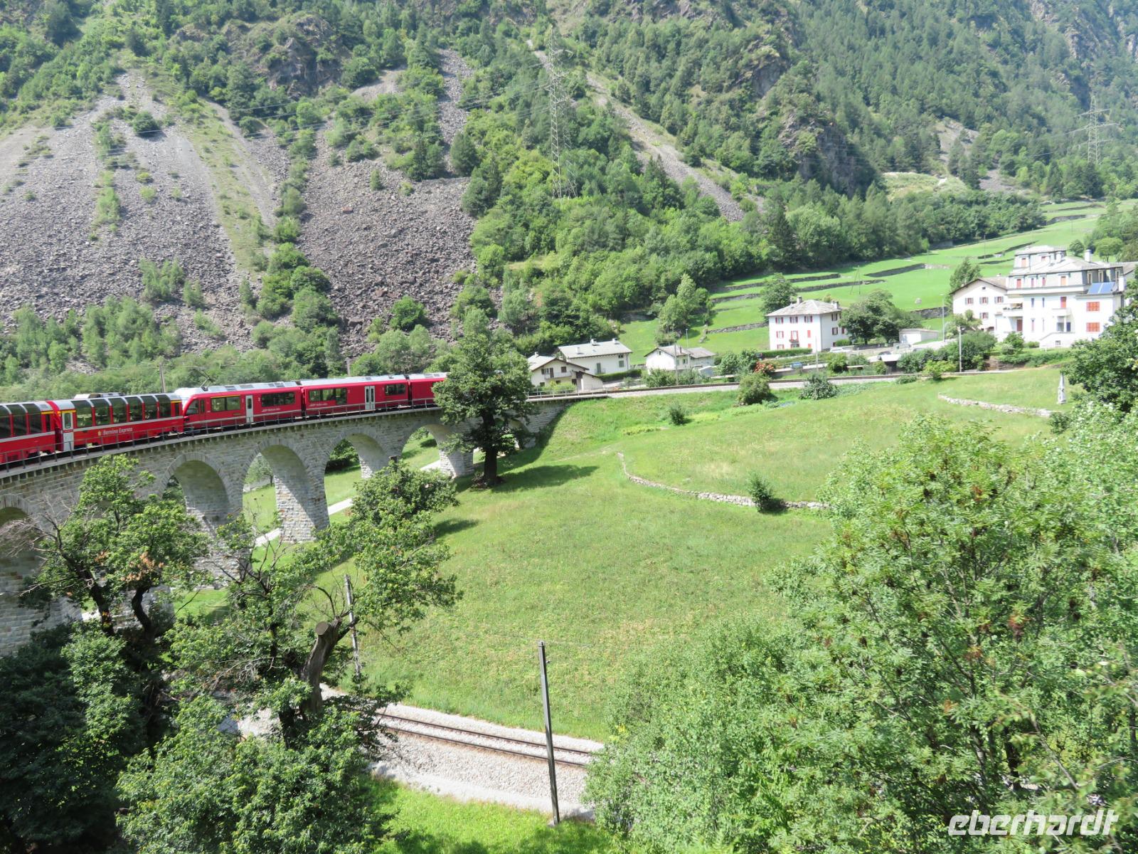 Fahrt mit dem Bernina-Express  - Kreisviadukt Brusio