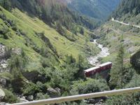 Fahrt zur Schwägalp - Blick auf den Zug der Furkabahn