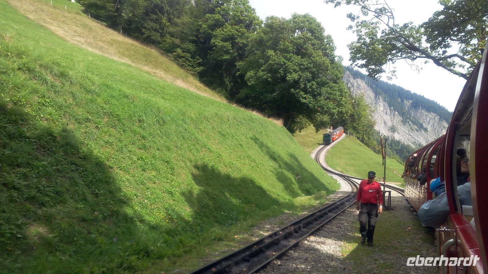Brienzer Rothorn, Fahrt mit der Dampfbahn