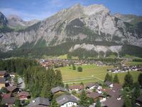 Blick von der Oeschinen-Bahn nach Kandersteg